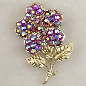 Vintage Red Aurora Borealis Rhinestone Flower Cluster Flower Brooch Gold Tone